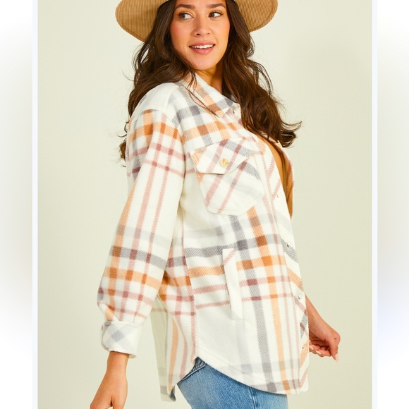 NWT Cole Fleece Shacket by Altar’d State - Picture 1 of 9